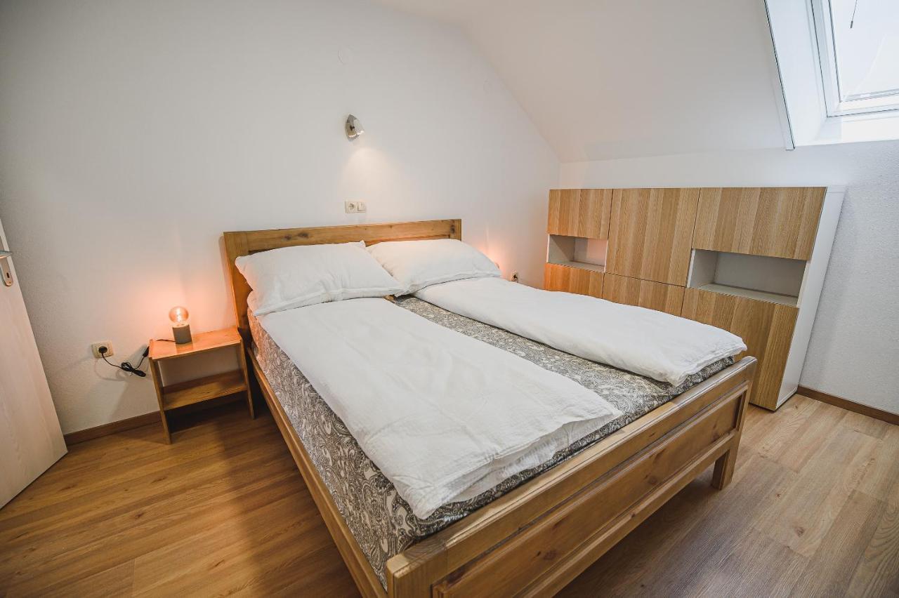 Mojcin Pisker Apartment House Крань Экстерьер фото