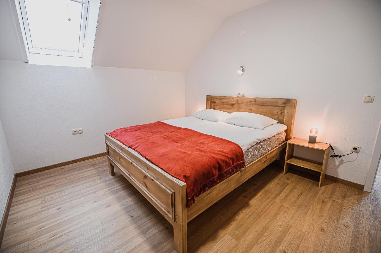 Mojcin Pisker Apartment House Крань Экстерьер фото