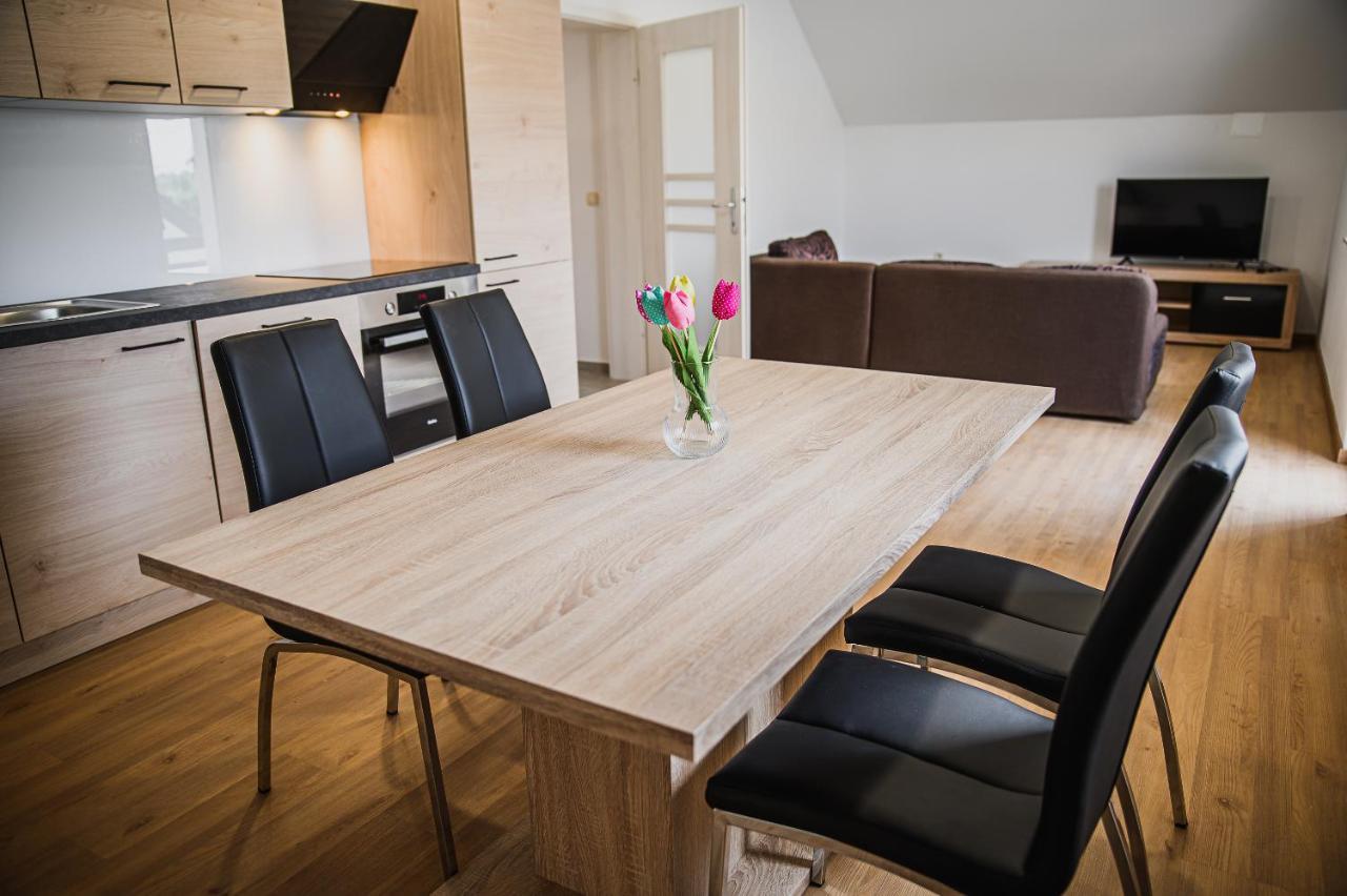 Mojcin Pisker Apartment House Крань Экстерьер фото